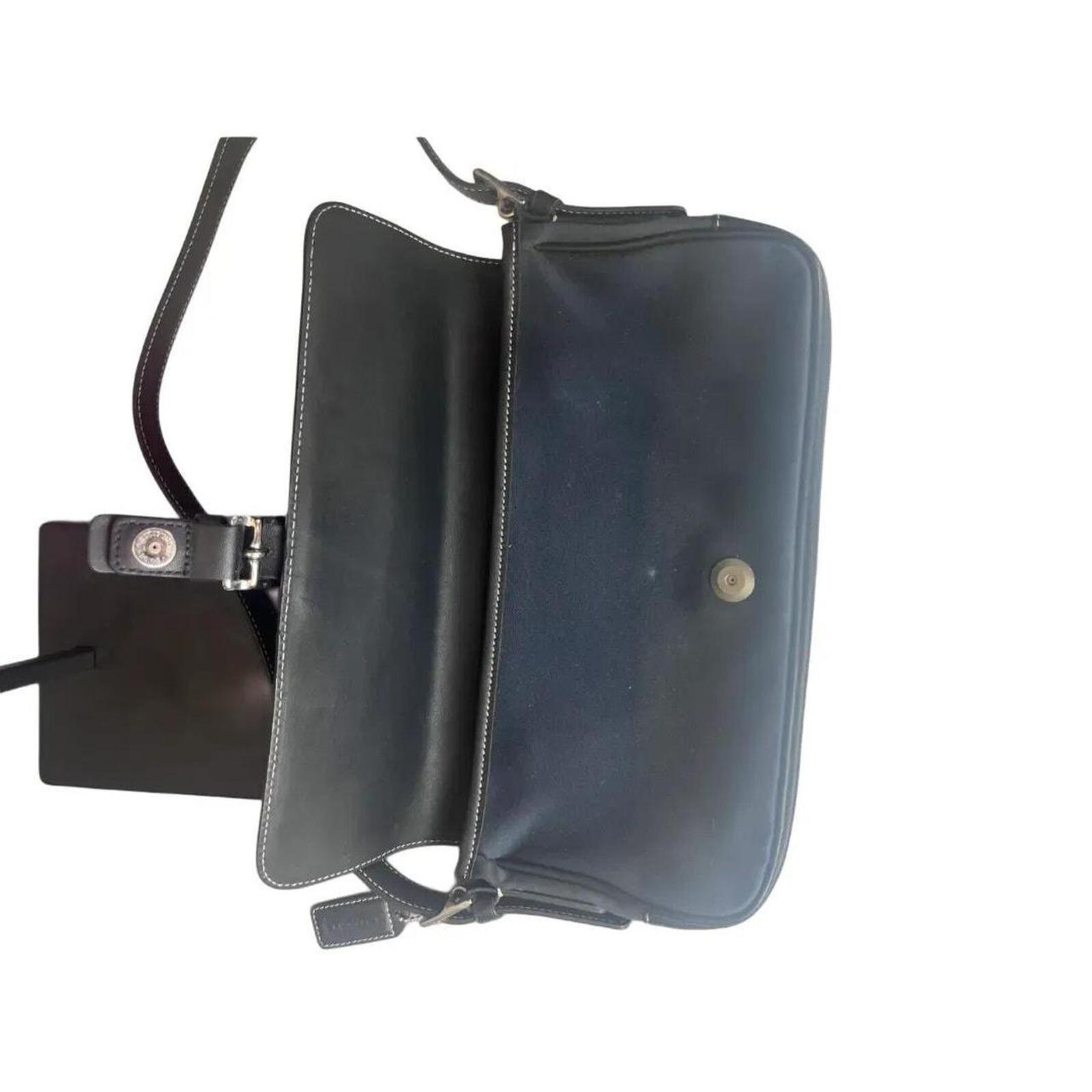 Coach Hamptons Shoulder Bag in black leather