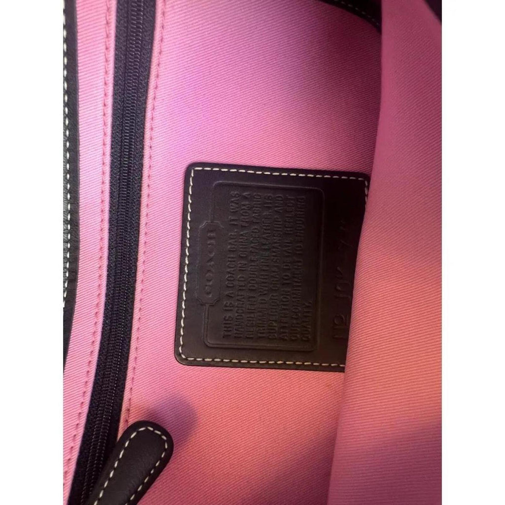 Coach Hamptons Shoulder Bag in black leather