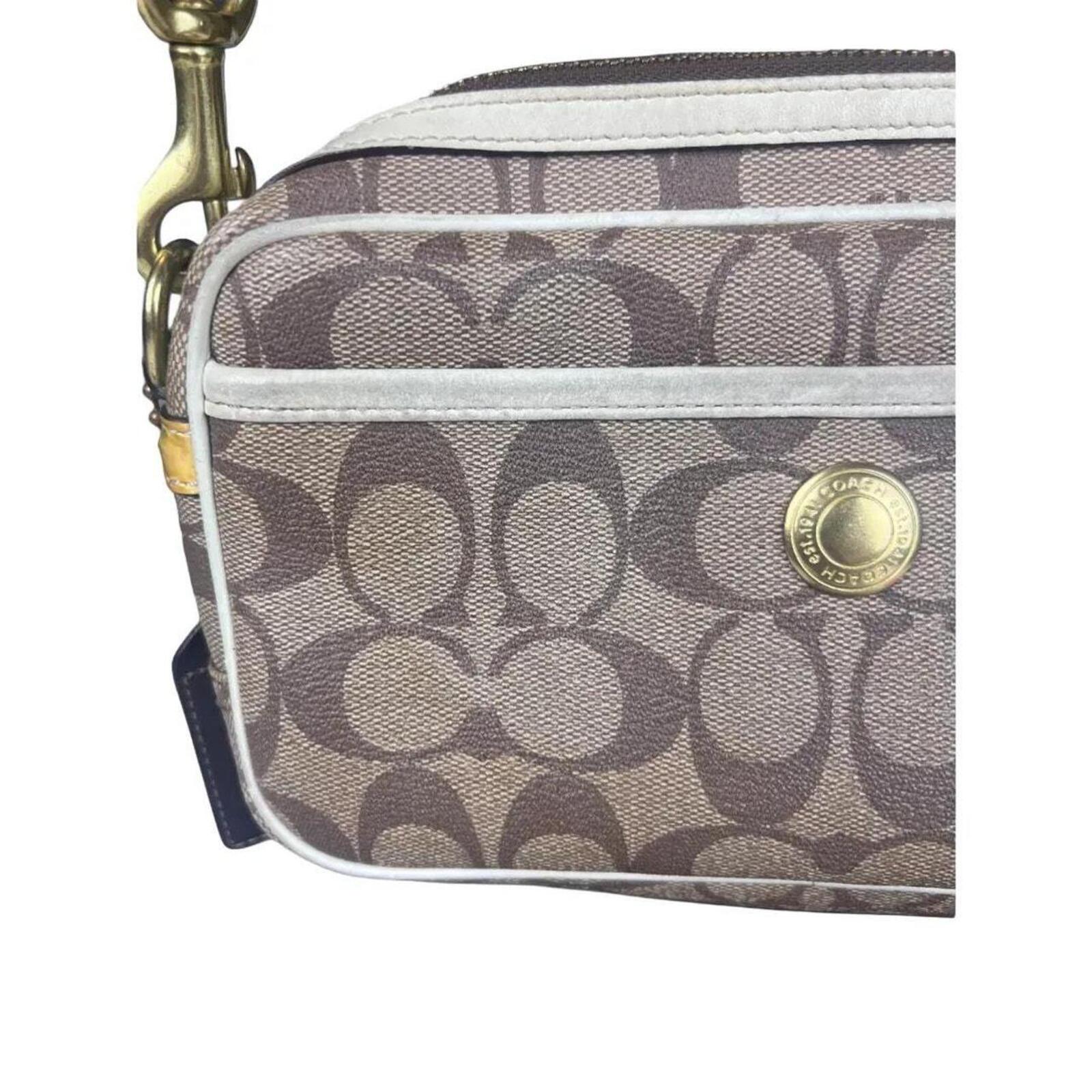 Coach Signature Shoulder Bag