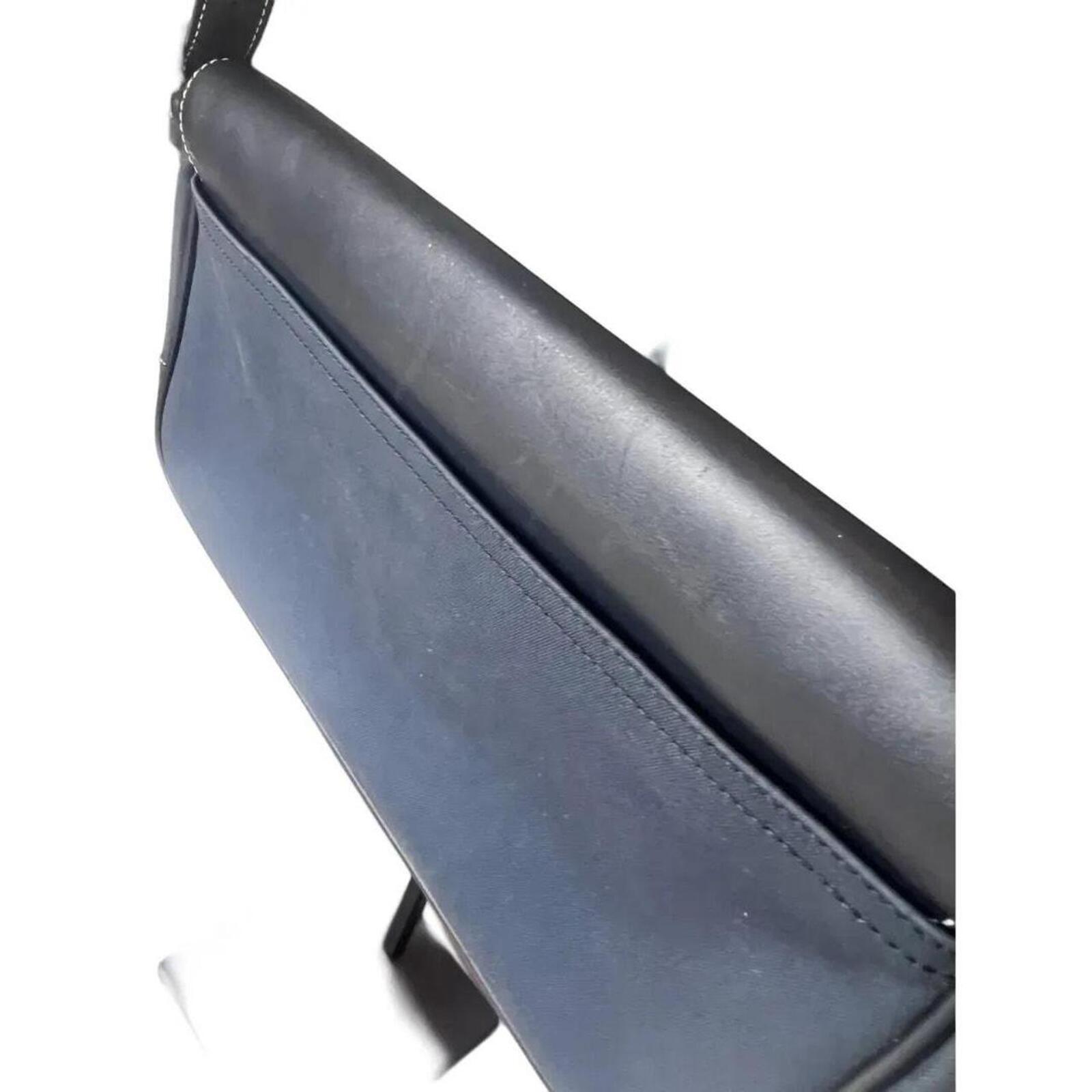 Coach Hamptons Shoulder Bag in black leather