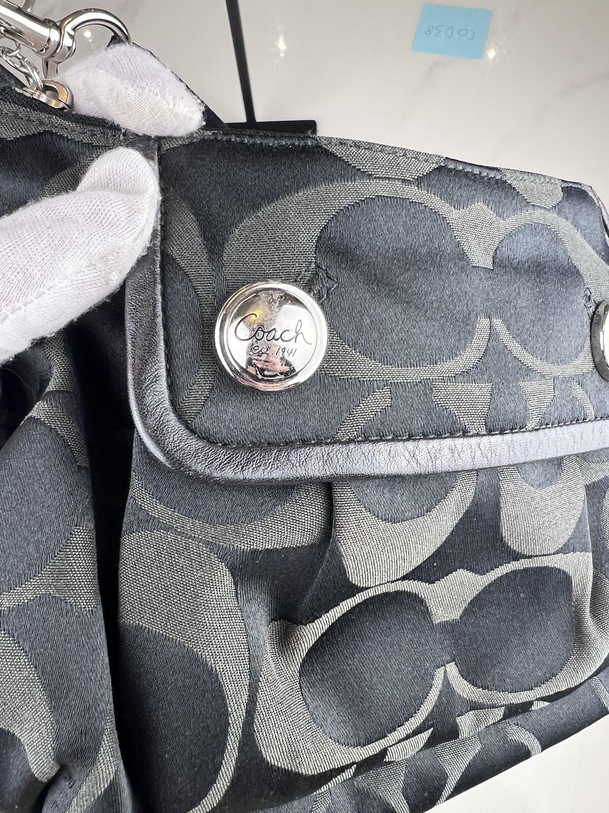 Coach Poppy Signature 2 Way Shoulder Bag