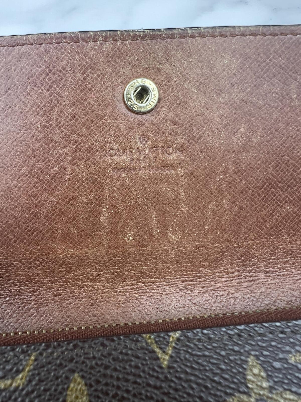 Louis Vuitton Sarah Brown Monogram Long Wallet