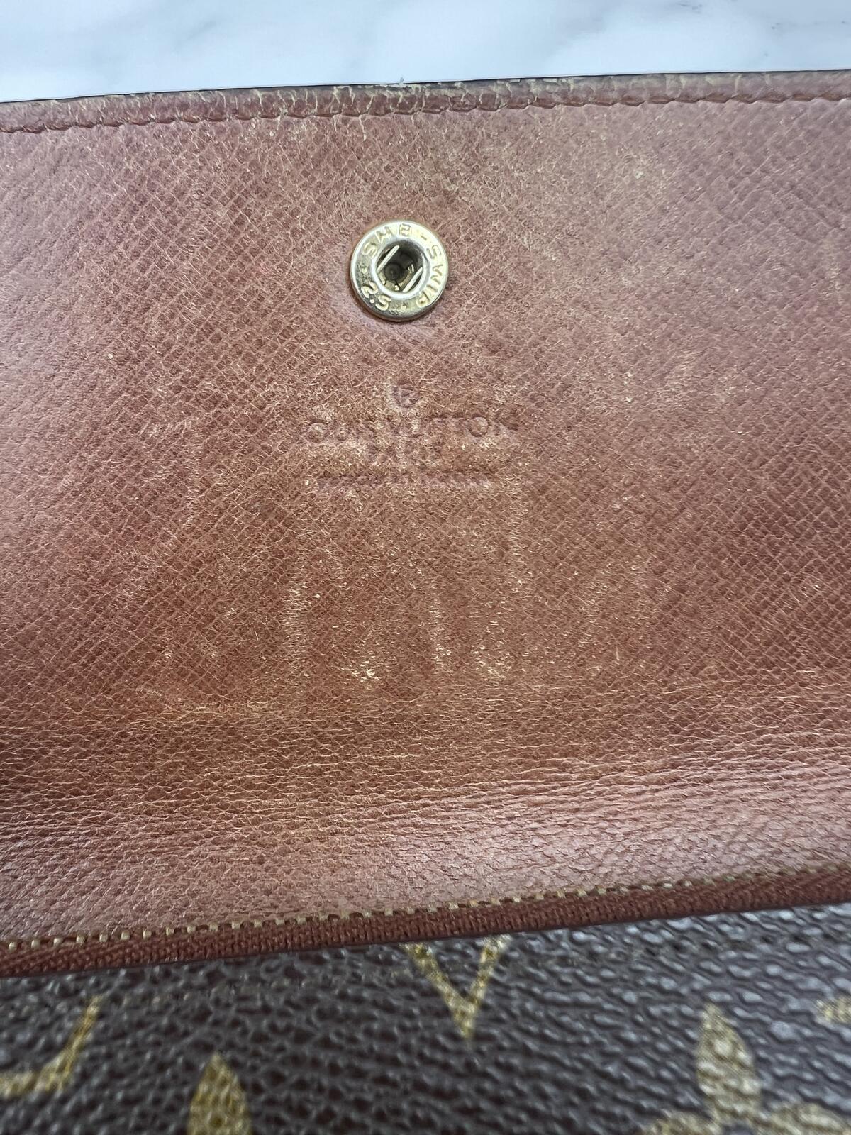 Louis Vuitton Sarah Brown Monogram Long Wallet