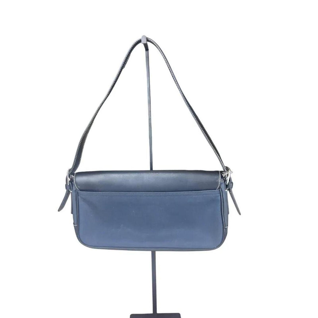 Coach Hamptons Shoulder Bag in black leather