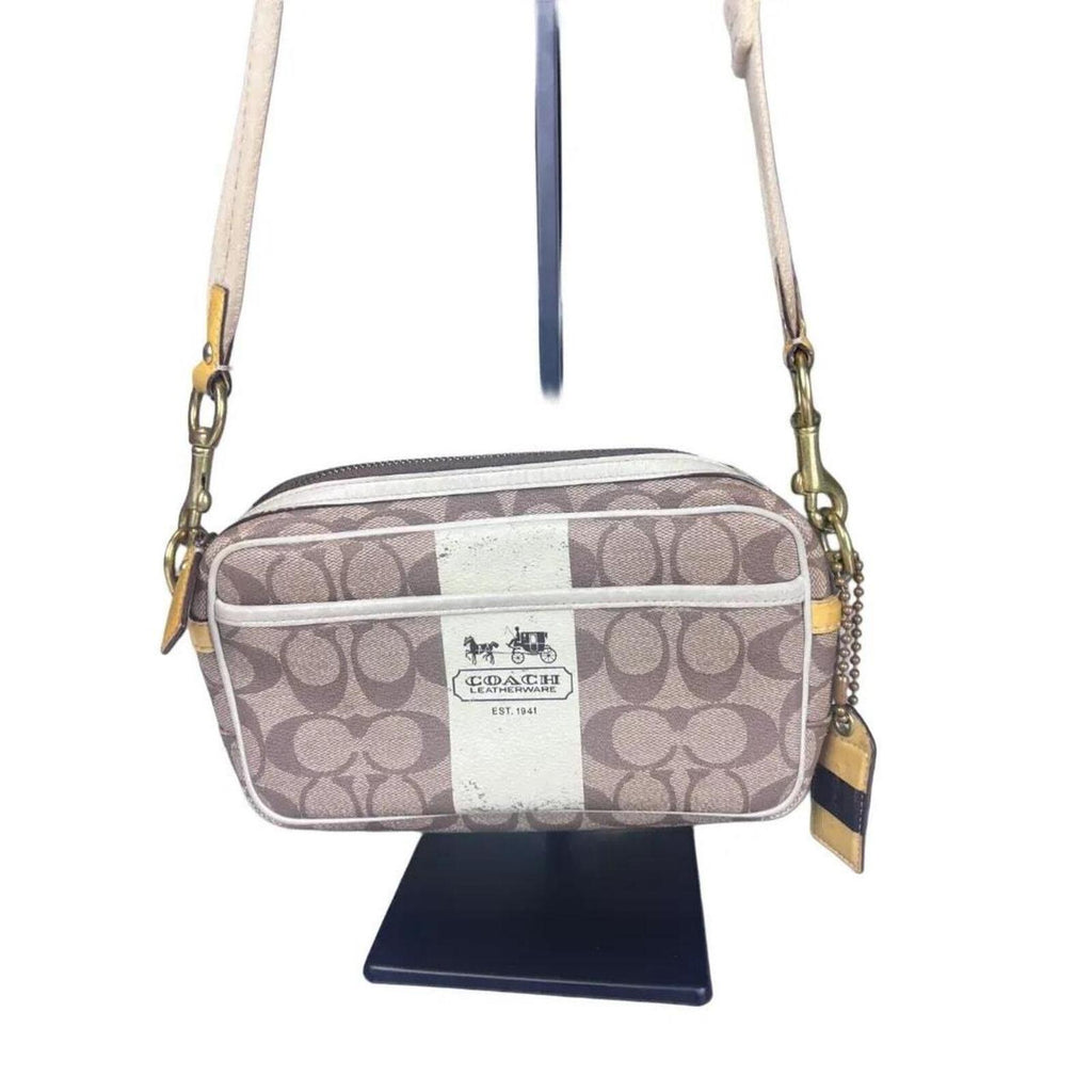 Coach Signature Shoulder Bag