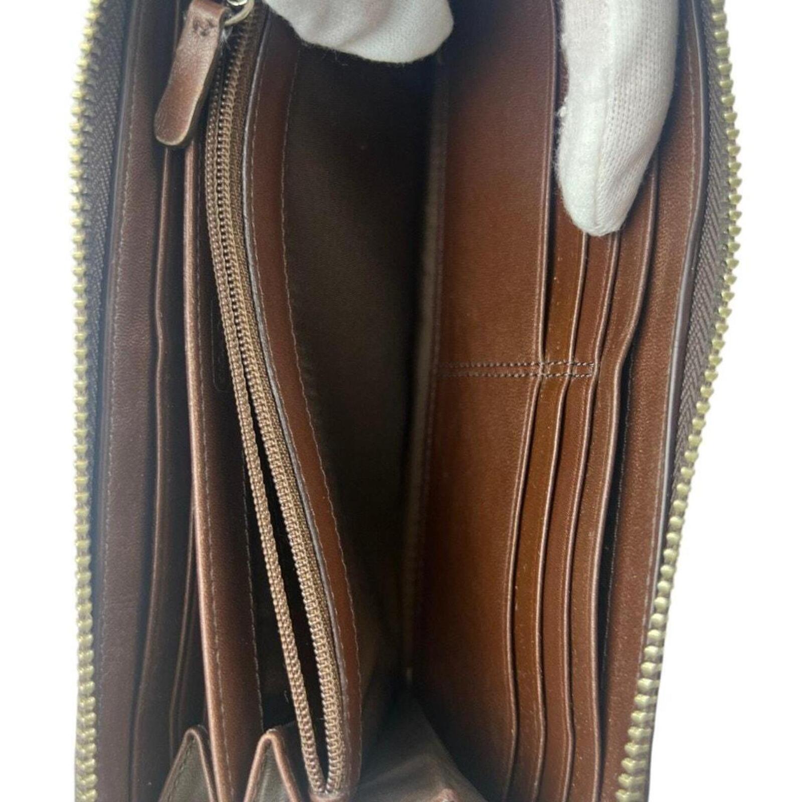 Coach embossed patent leather long wallet