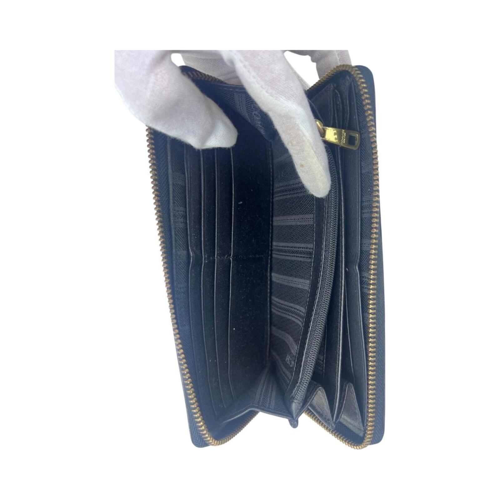 Coach Accordion Zipped Wallet