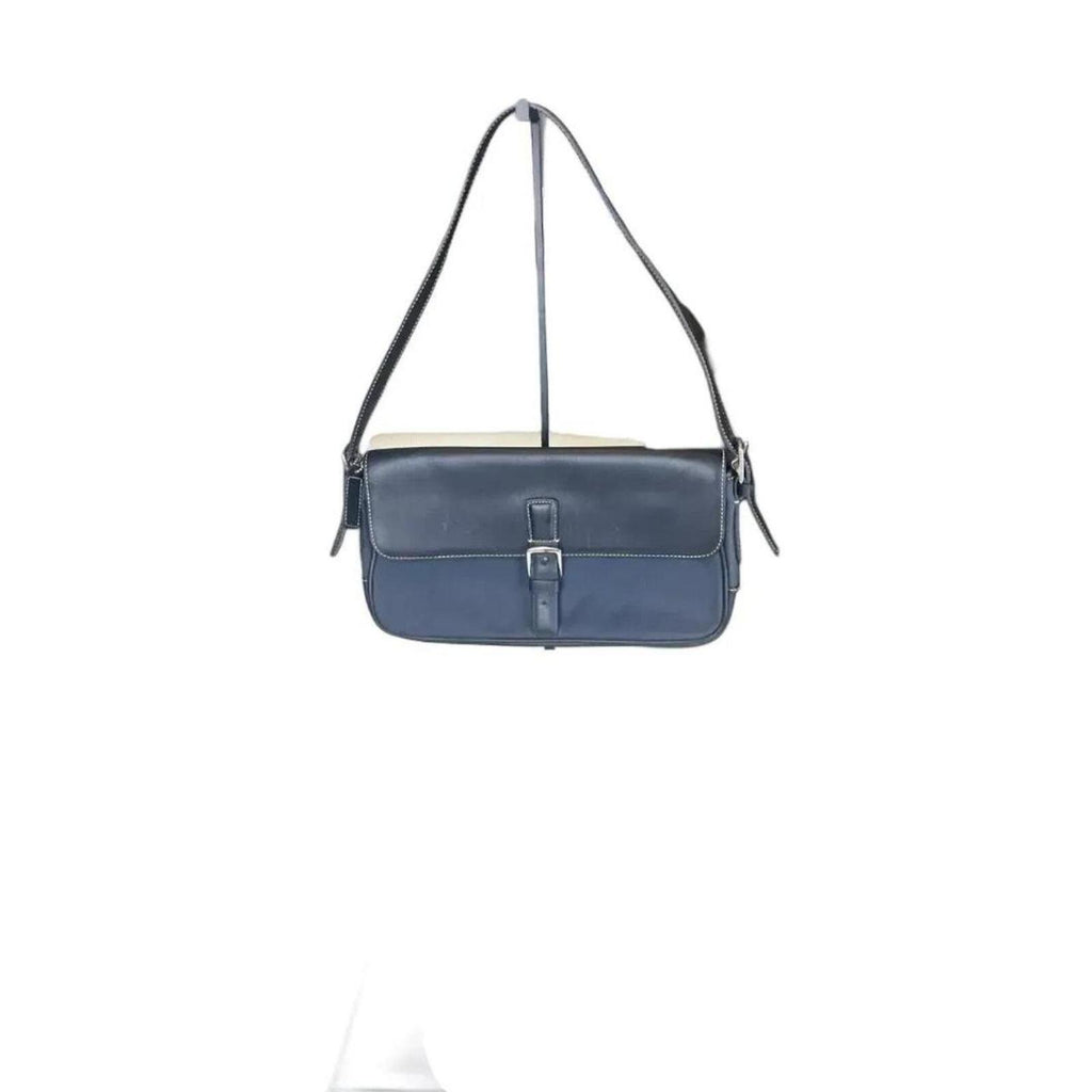 Coach Hamptons Shoulder Bag in black leather